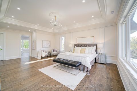 Photo 23 at 36 Sussex Avenue, Crosby, Richmond Hill