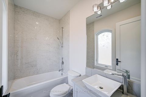 Photo 31 at 36 Sussex Avenue, Crosby, Richmond Hill