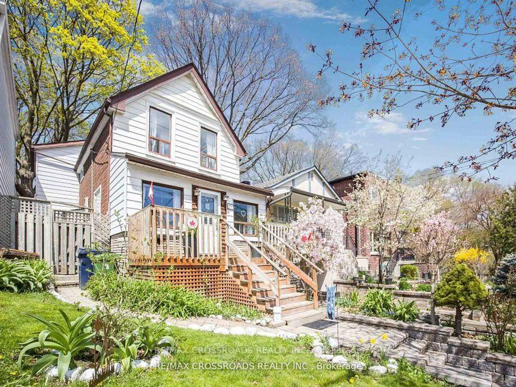 22 Ivy Avenue, South Riverdale, Toronto 