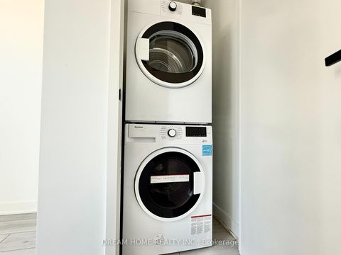 Photo 10 at 1413 - 55 Charles Street, Yonge Corridor, Toronto