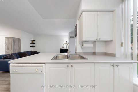 Photo 14 at 110 - 3 Ellesmere Street, Langstaff, Richmond Hill