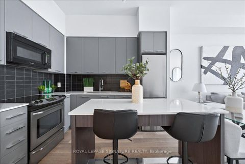 Photo 16 at LPH06 - 9471 Yonge Street, Observatory, Richmond Hill