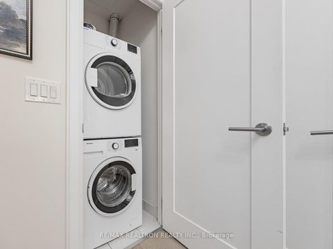 Photo 12 at 1801 - 88 Cumberland Street, Annex, Toronto