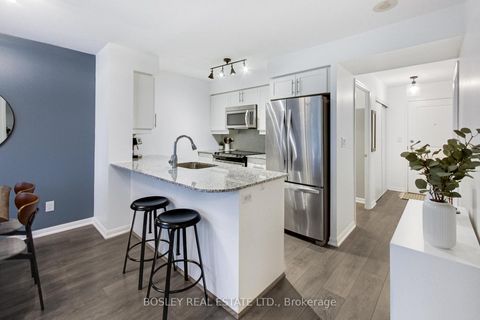 Photo 5 at 616 - 35 Bastion Street, Niagara, Toronto