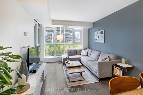 Photo 11 at 616 - 35 Bastion Street, Niagara, Toronto