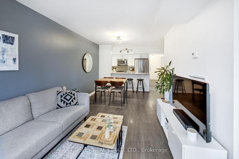 Photo 13 at 616 - 35 Bastion Street, Niagara, Toronto