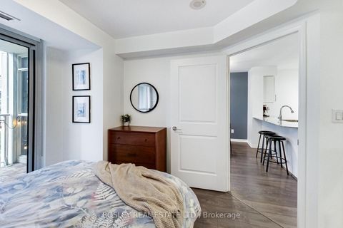 Photo 17 at 616 - 35 Bastion Street, Niagara, Toronto