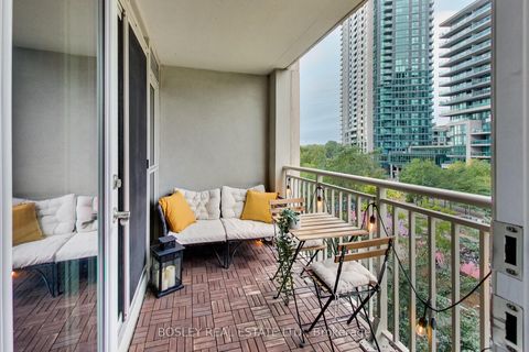 Photo 21 at 616 - 35 Bastion Street, Niagara, Toronto