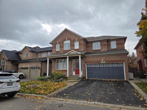 Photo 1 at 2128 Blackforest Crescent, WM Westmount, Oakville