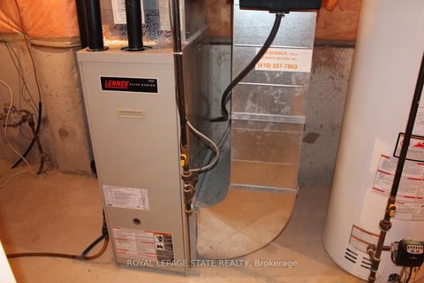 Photo 19 at 2128 Blackforest Crescent, WM Westmount, Oakville