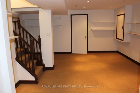 Photo 23 at 2128 Blackforest Crescent, WM Westmount, Oakville