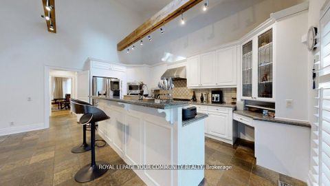 Photo 11 at 43 Denham Drive, South Richvale, Richmond Hill