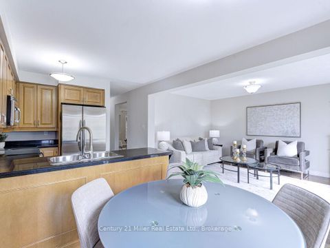 Photo 17 at 2092 Redstone Crescent, WM Westmount, Oakville