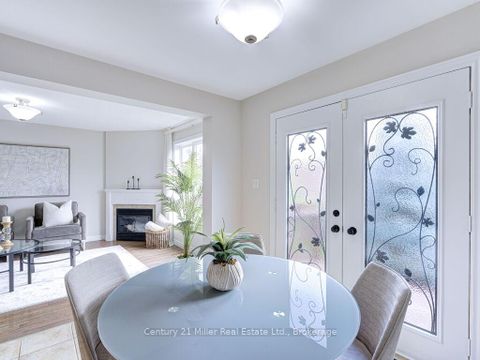 Photo 18 at 2092 Redstone Crescent, WM Westmount, Oakville