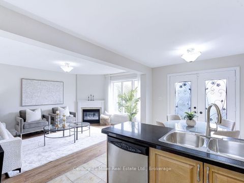 Photo 24 at 2092 Redstone Crescent, WM Westmount, Oakville