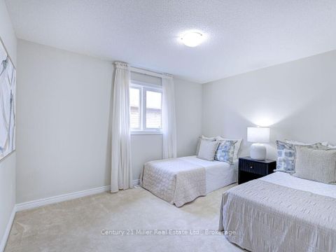 Photo 34 at 2092 Redstone Crescent, WM Westmount, Oakville