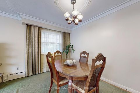 Photo 7 at 110 Shaver Avenue N, City Centre West, Toronto