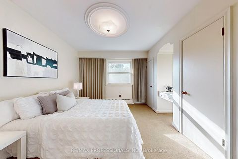 Photo 12 at 110 Shaver Avenue N, City Centre West, Toronto