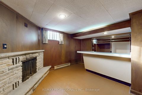 Photo 25 at 110 Shaver Avenue N, City Centre West, Toronto