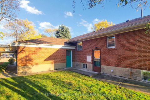 Photo 31 at 110 Shaver Avenue N, City Centre West, Toronto