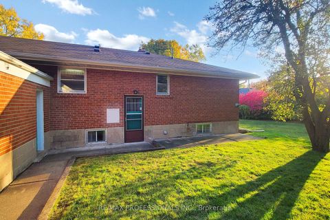 Photo 32 at 110 Shaver Avenue N, City Centre West, Toronto