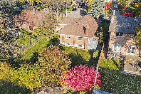 Photo 37 at 110 Shaver Avenue N, City Centre West, Toronto