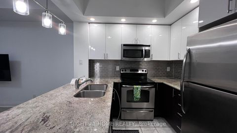 Photo 6 at 814 - 520 Steeles Avenue W, Yorkhill, Vaughan