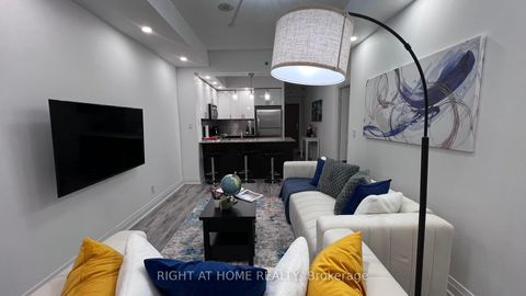 Photo 7 at 814 - 520 Steeles Avenue W, Yorkhill, Vaughan