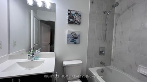 Photo 17 at 814 - 520 Steeles Avenue W, Yorkhill, Vaughan