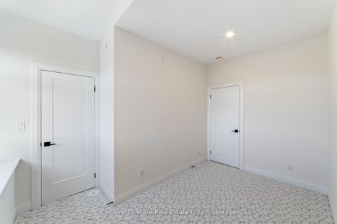 Photo 29 at 52 - 2150 Trafalgar Road, RO River Oaks, Oakville