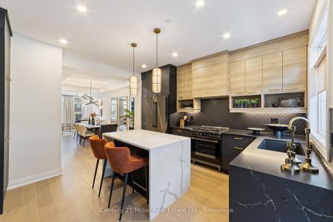 Photo 12 at 30 - 280 Melody Common, RO River Oaks, Oakville