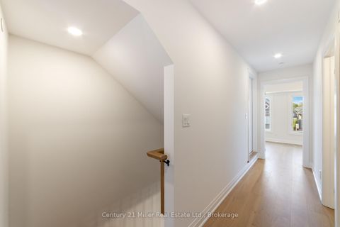 Photo 14 at 30 - 280 Melody Common, RO River Oaks, Oakville