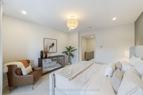 Photo 24 at 30 - 280 Melody Common, RO River Oaks, Oakville