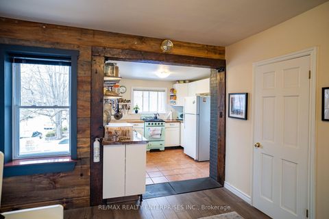 Photo 12 at 92 Dixon Avenue, The Beaches, Toronto