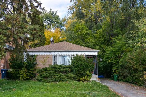 Photo 1 at 336 Hillcrest Avenue, Willowdale East, Toronto