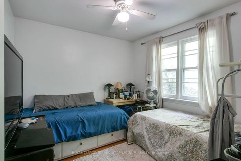 Photo 13 at 336 Hillcrest Avenue, Willowdale East, Toronto