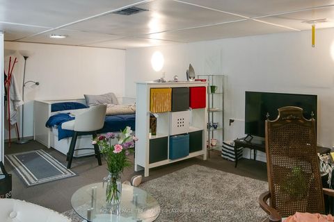 Photo 20 at 336 Hillcrest Avenue, Willowdale East, Toronto