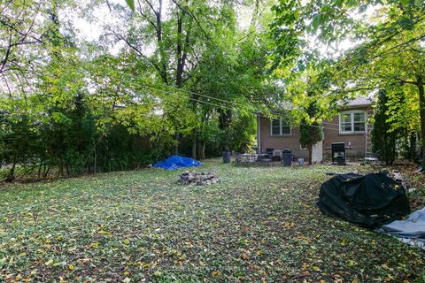 Photo 26 at 336 Hillcrest Avenue, Willowdale East, Toronto