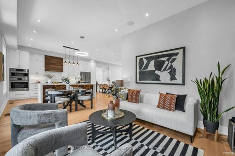 Photo 9 at 4 Westbourne Avenue, Birchmount, Toronto