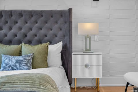 Photo 15 at 4 Westbourne Avenue, Birchmount, Toronto