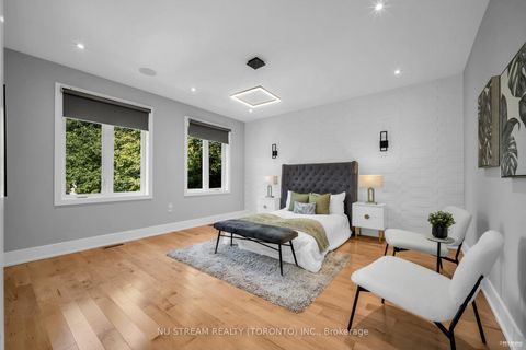 Photo 17 at 4 Westbourne Avenue, Birchmount, Toronto