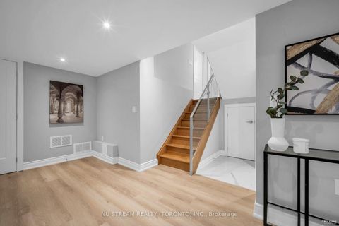 Photo 33 at 4 Westbourne Avenue, Birchmount, Toronto