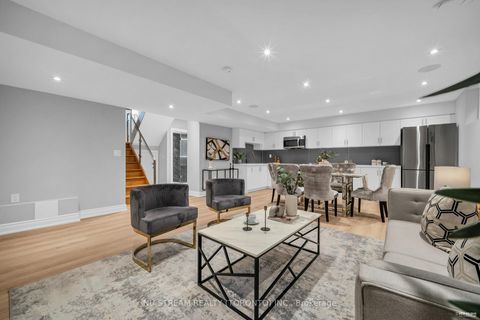 Photo 35 at 4 Westbourne Avenue, Birchmount, Toronto