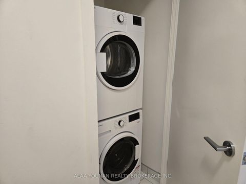 Photo 7 at 102 - 3075 Trafalgar Road, JM Joshua Meadows, Oakville