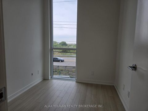 Photo 8 at 102 - 3075 Trafalgar Road, JM Joshua Meadows, Oakville