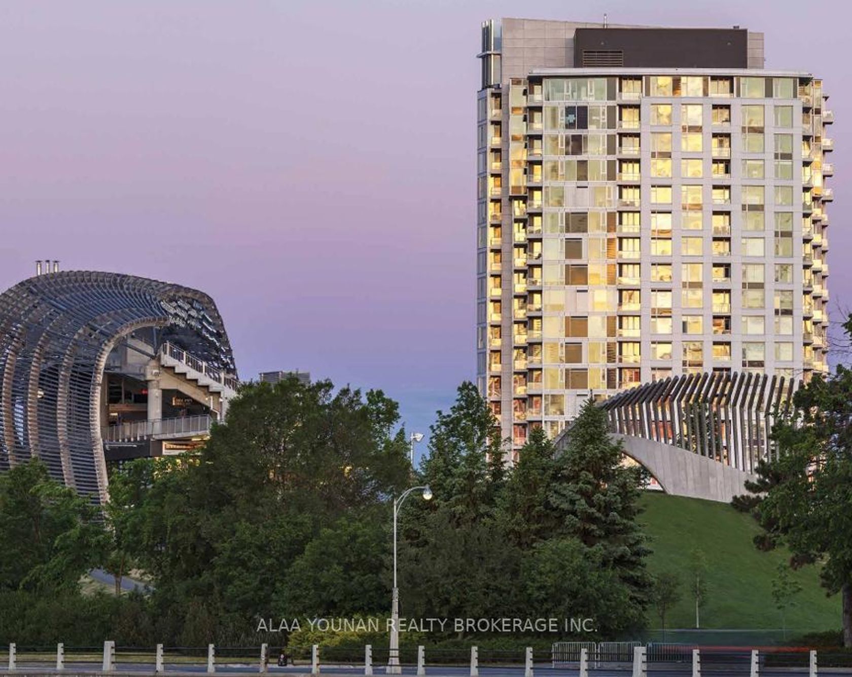 102 - 3075 Trafalgar Road, JM Joshua Meadows, Oakville 