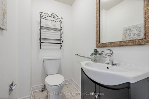 Photo 5 at 51 Briggs Avenue, Doncrest, Richmond Hill