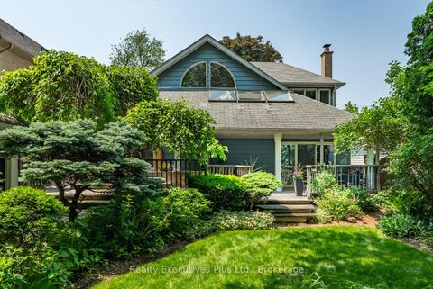 Photo 4 at 322 Pine Avenue, OO Old Oakville, Oakville