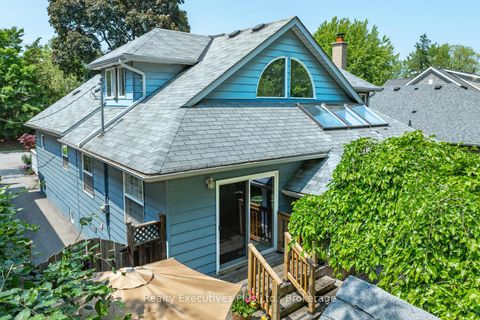 Photo 6 at 322 Pine Avenue, OO Old Oakville, Oakville