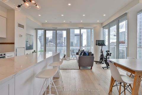 Photo 3 at 2303 - 126 Simcoe Street, Waterfront Communities C1, Toronto